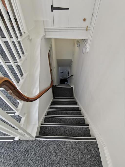 Eldon Row - Stylish Character Apartments - Central Location 1 & 2 Bed Available Dolgellau Buitenkant foto