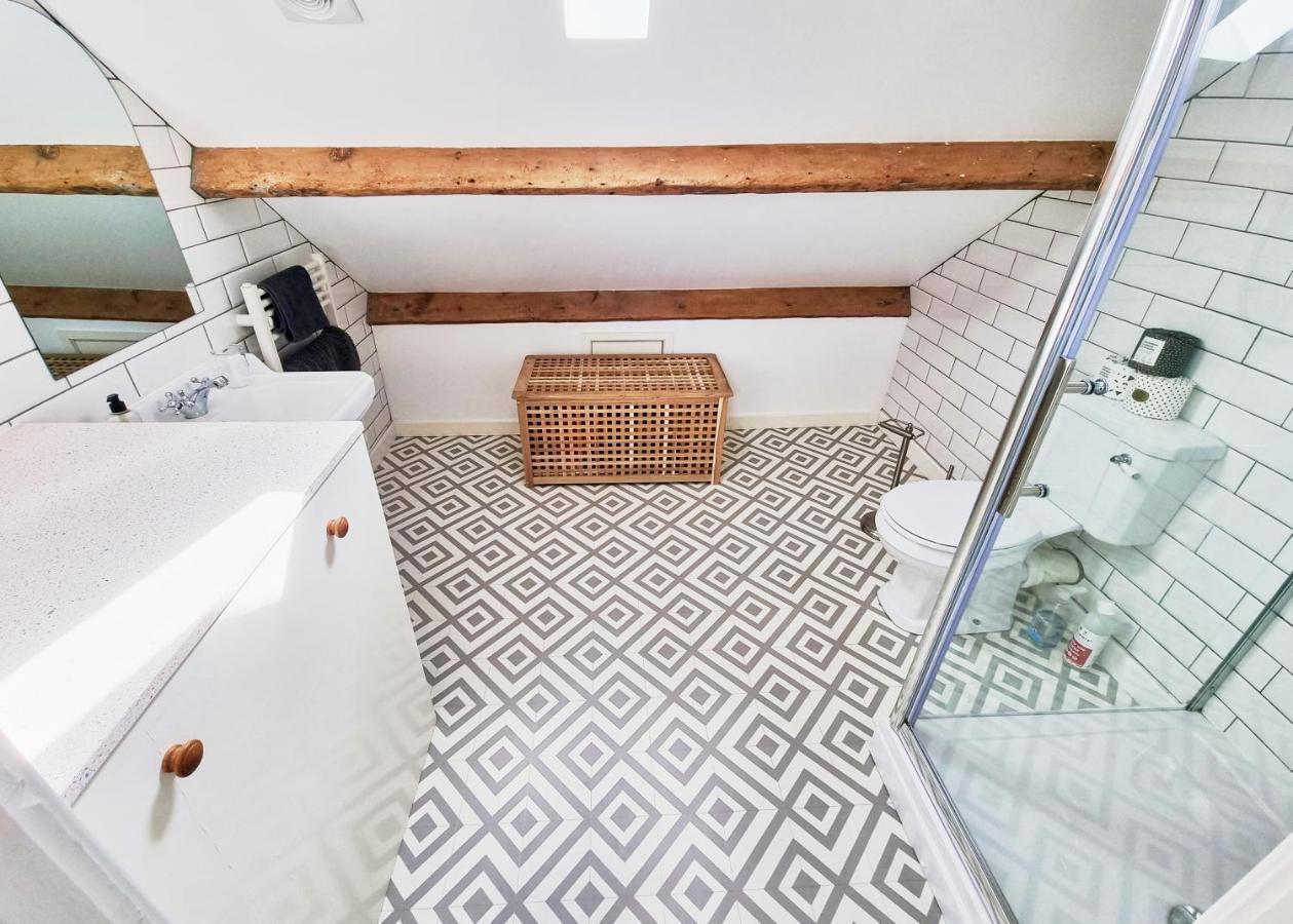 Eldon Row - Stylish Character Apartments - Central Location 1 & 2 Bed Available Dolgellau Buitenkant foto